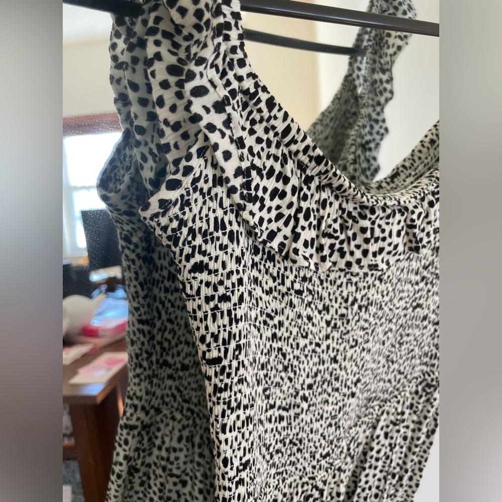 EXPRESS Dress - Picture 4 of 10